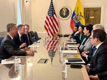 Las Autoridades Ecuatorianas se Reunieron
