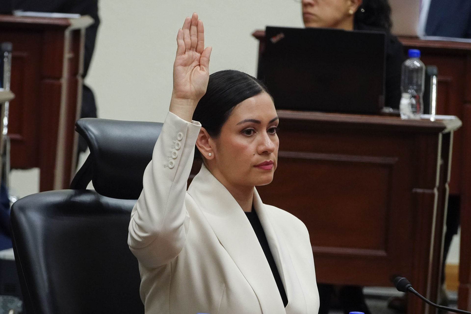 CIUDAD MÉXICO, 27OCTUBRE2026.- Se llevó a cabo la sesión extraordinaria por parte de los consejeros electorales en la cual la Blanca Cruz, tomo protesta como consejera presidenta interina, esto en el Pleno del Instituto Nacional Electoral.FOTO: ROGELIO MORALES /CUARTOSCURO.COM