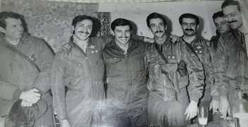 Guillermo Anaya junto a sus