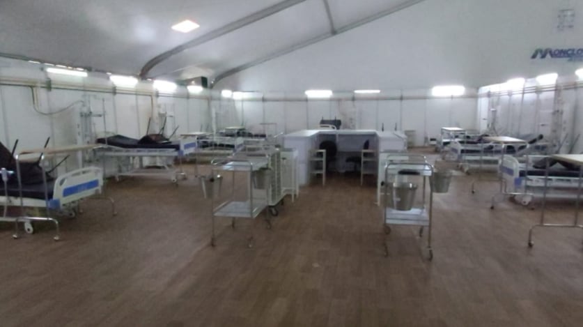La decisión reaviva el debate en Honduras sobre la sostenibilidad, planificación y prioridades en la infraestructura hospitalaria nacional.