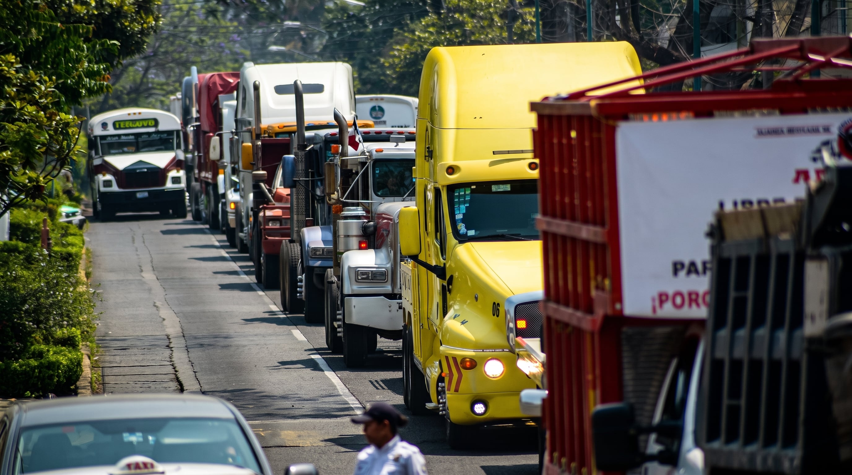 Movimiento de transportistas se divide y frena participación en la protesta del 26 de octubre: ¿Qué organización se manifestará?
