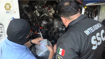 Las autoridades catearon un inmueble