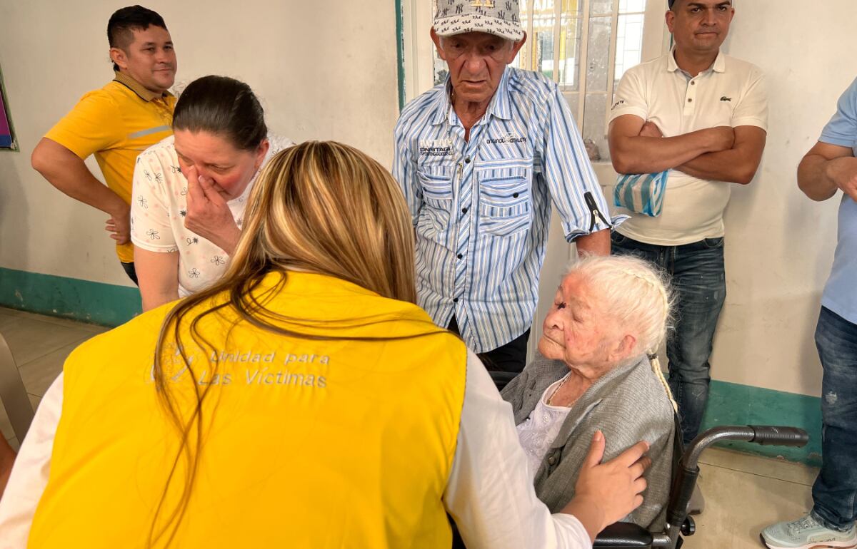 El programa de acompañamiento refuerza la reparación integral y el apoyo institucional, garantizando atención sin importar el país de residencia de las víctimas colombianas - crédito Uariv