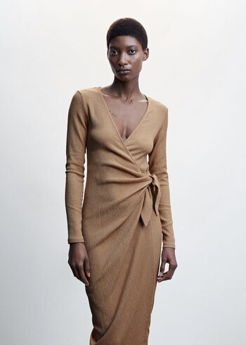 Vestido de Mango Outlet. (www.mangooutlet.com)