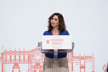 La presidenta de la Comunidad