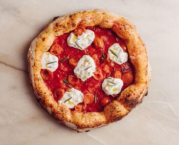 Una de las pizzas de