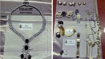 Zapatero alega que las joyas de más valor que encontraron en su oficina son un "obsequio" de Arabia Saudí en 2007