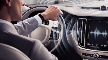 Por qué los coches nuevos pitan constantemente y cómo algunos fabricantes ya lo están solucionando (VisualesIA Scribnews)