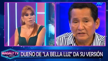 Pantalla dividida con mujer de cabello rojizo y vestido verde a la izquierda y hombre con camisa de rayas a la derecha. Titular de programa en parte inferior