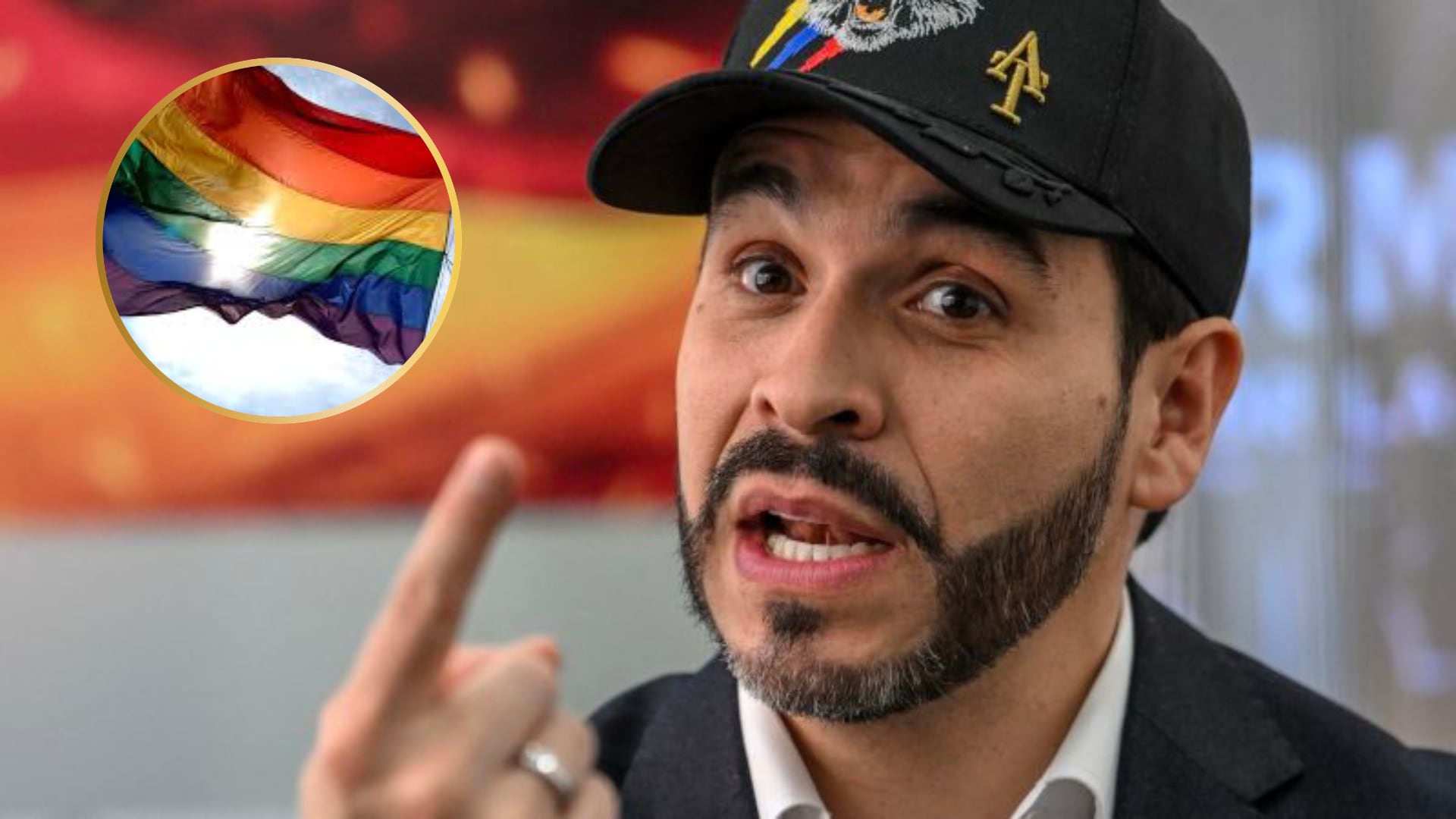 El candidato presidencial Abelardo de la Espriella sonríe mientras sostiene una bandera arcoíris, simbolizando su apoyo a la comunidad Lgbti+ - crédito Abelardo de la Espriella