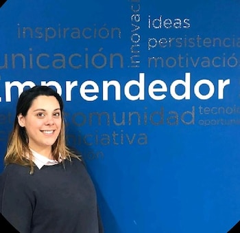 Virginia trabaja de manera independiente