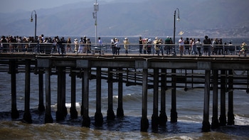 Santa Monica Pier, entre las playas más contaminadas de California por décimo año consecutivo