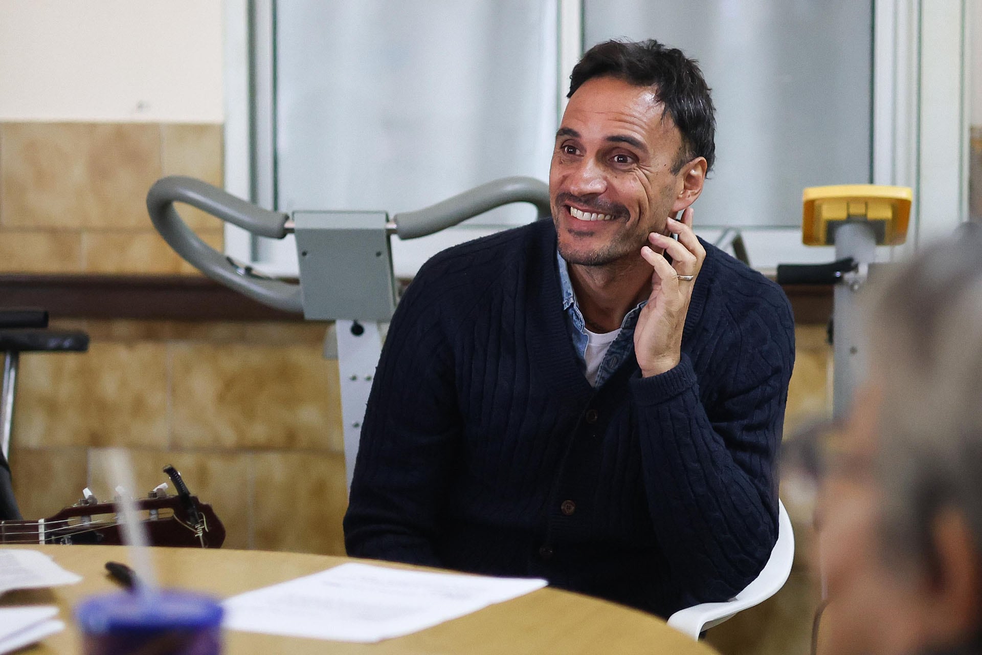 El coordinador Mauricio Demarco define al taller como un espacio que habilita la palabra, la escucha y la participación desde una lógica de cuidado y comunidad.