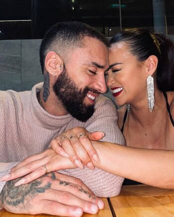 Jota Benz y Angie Arizaga