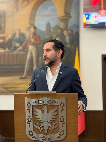 El cabildante Rolando González propuso un monitor de cobertura y una base unificada de datos para fiscalizar los recursos del programa - crédito @rolandogonga/Instagram