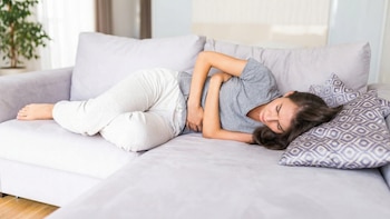 Alimentos a evitar si sufres de pesadez después de comer: guía para una mejor nutrición