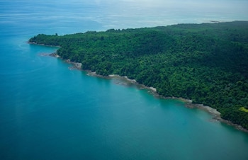 La Organización de las Naciones Unidas para la Educación, la Ciencia y la Cultura (UNESCO, por sus siglas en inglés) declaró en 2005 a Coiba como Patrimonio Mundial de la Humanidad. (MiAmbiente)