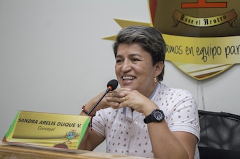 La alcaldesa de El Peñol, Sandra Duque, confirmó detalles del operativo y las condiciones en las que ocurrió la emergencia. - crédito la prensa oriente