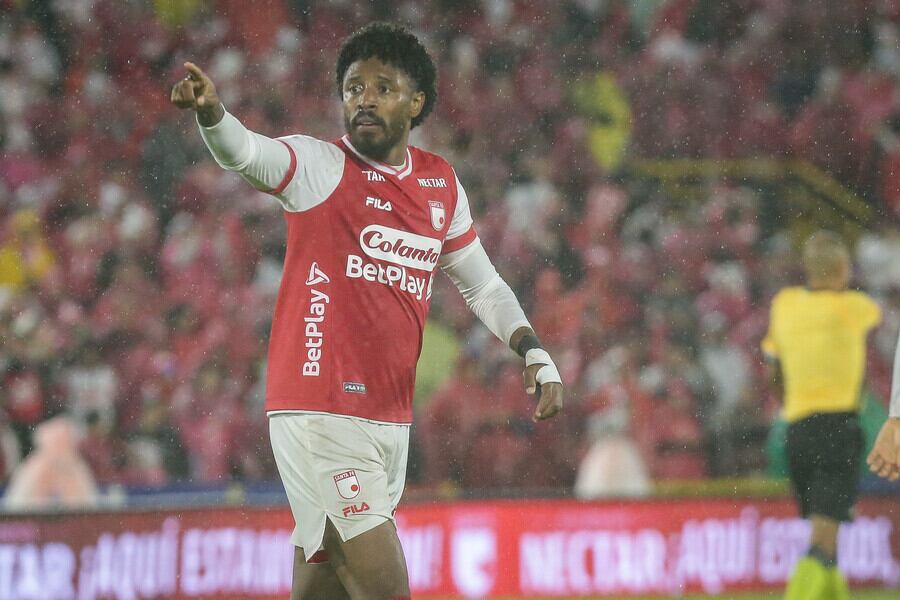 El delantero celebrando su golazo ante Jaguares de Córdoba en el Estadio El Campín - crédito Catalina Olaya / Colprensa