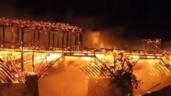 Incendio de un puente en China