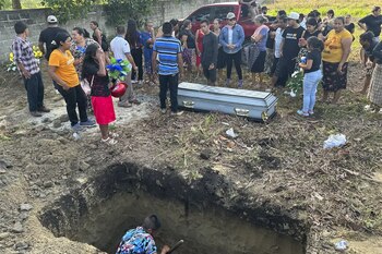 Comunidades campesinas reclaman justicia tras una de las masacres más sangrientas recientes en Honduras. (FOTO: Proceso Digital)