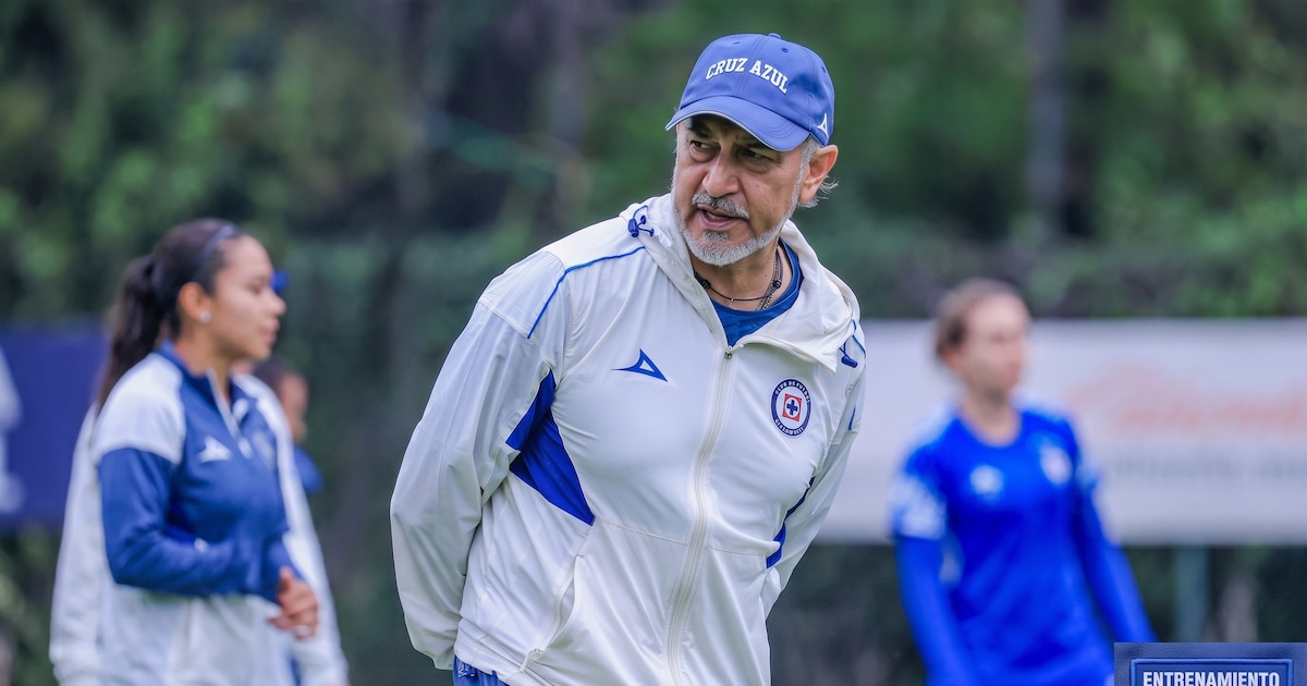 Photo: Infobae Cruz Azul Femenil Weighs Raúl Gutiérrez's Future