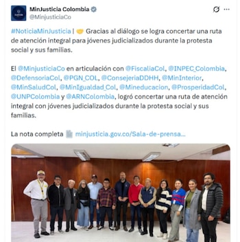El Ministerio de Defensa informó que la ruta de atención integral aborda temas como salud, seguridad, restablecimiento de derechos, acceso a la educación, sostenibilidad económica y la situación de personas privadas de la libertad, junto a otras prioridades identificadas en el diálogo con los familiares. - crédito @MinjusticiaCo/ X