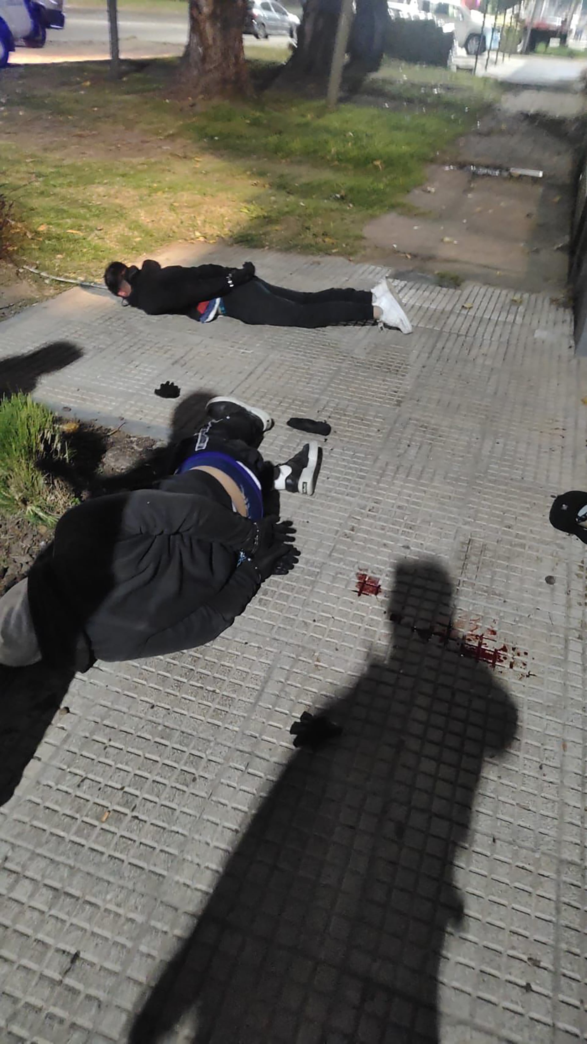 Los asaltantes se tirotearon con la Policía, pero igualmente fueron arrestados.
