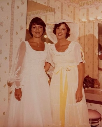 Kris Jenner indicó que su madre hizo que tuviera la mejor infancia. (X)