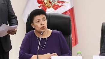 Senadora Martha Moyano se queja de que culpen a los fujimoristas “de todo, hasta de los huaicos”