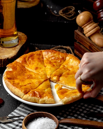 La Megruli khachapuri proviene de