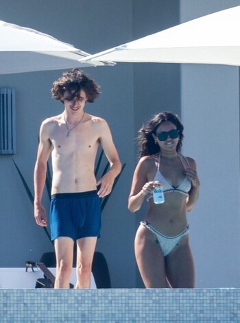 Eiza Gonzalez y Timothée Chalamet
