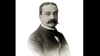 Constantino Carvallo (1853-1920) fue un