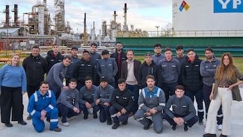 La refinería más grande del país abrió sus puertas a estudiantes de escuelas técnicas