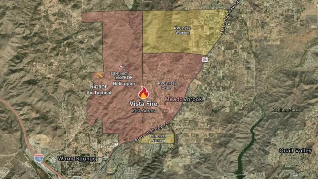 La causa del incendio forestal Vista, en Lake Elsinore, se encuentra bajo investigación por parte de Cal Fire, según reportes oficiales. (ONSCENE.TV)