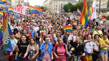 Casi 100 ciudades y regiones