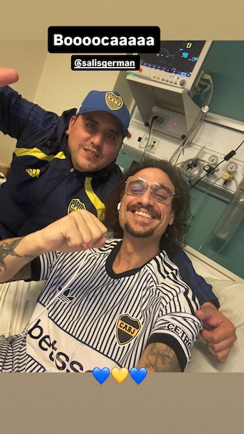 Daniel Osvaldo celebró la victoria de Boca en el hospital