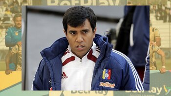 César Farías, al frente de