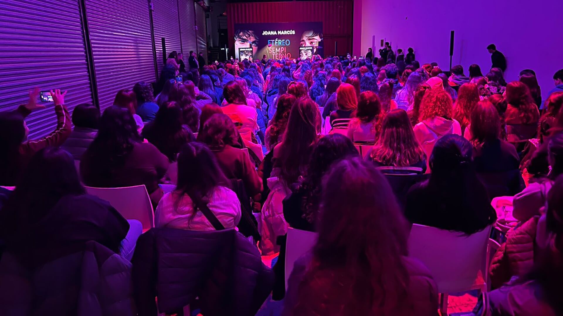 La escritora prefiere esperar el equipo adecuado antes de adaptar sus libros a otros formatos - (Penguin Random House)