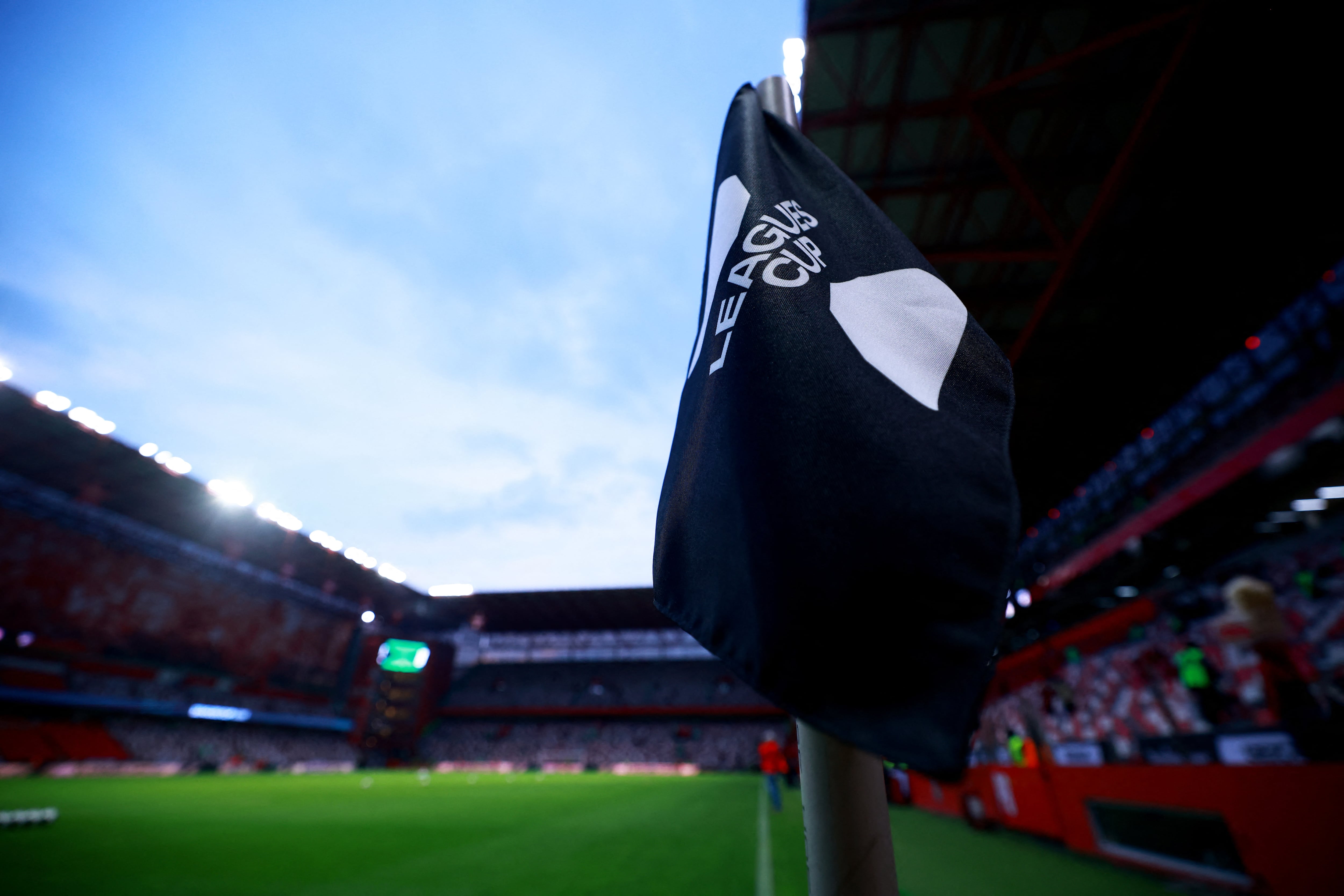 Soccer Football - Leagues Cup - Toluca v FC Dallas - Estadio Nemesio Diez, Toluca, Mexico - August 12, 2026 General view of a corner flag with the Leagues Cup logo on it inside the stadium before the match REUTERS/Eloisa Sanchez