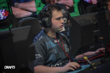 Nabil "nbl" Aleua mostró un