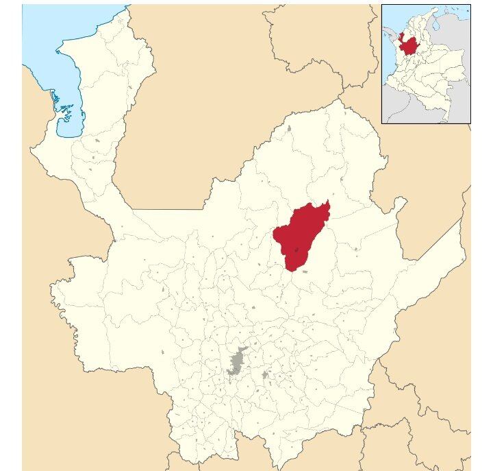 La vereda Tacamocho y otras áreas de Anorí permanecen minadas debido a la presencia del ELN, disidentes de las FARC y el Clan del Golfo - crédito @corpades / X