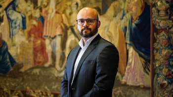 EL profesor Víctor Mijares, de