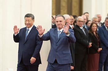 Xi Jinping y Yamandú Orsi,