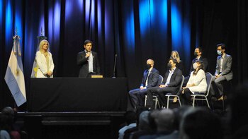 Kicillof toma juramento a los