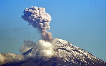 El nombre Popocatépetl significa “montaña