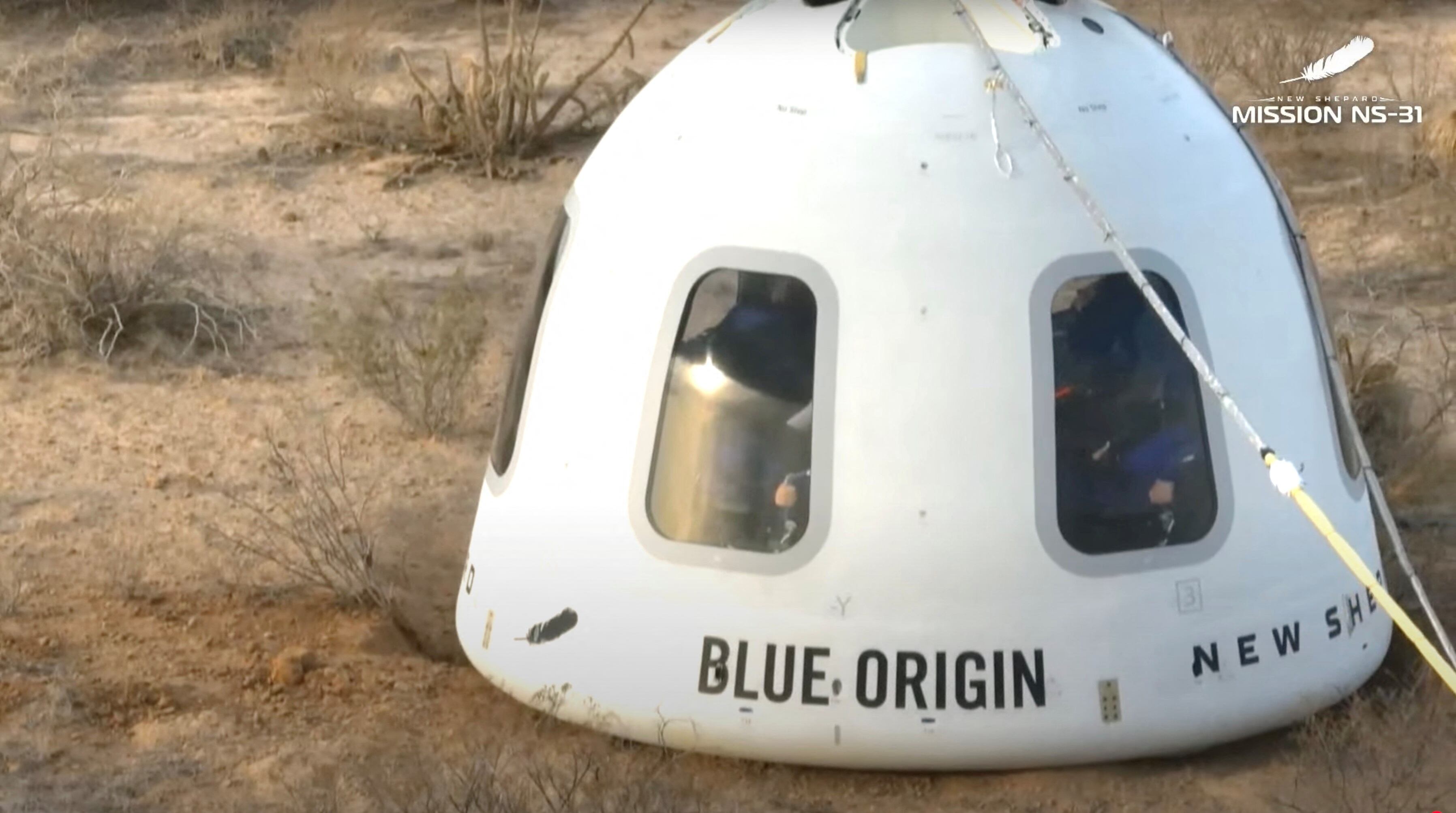 Blue Origin completó su decimotercer vuelo tripulado al espacio con seis nuevos pasajeros. (REUTERS/Blue Origin)