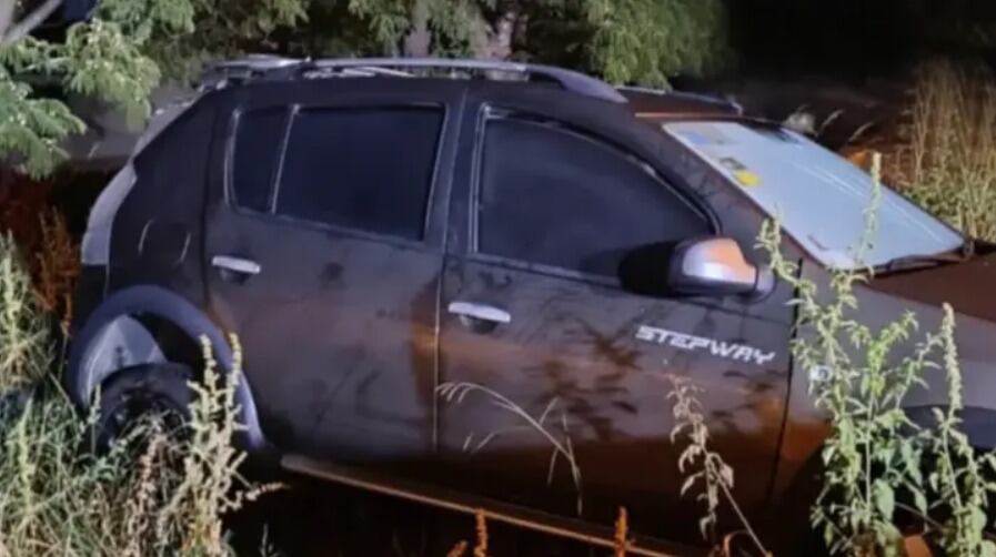 Una mujer de sesenta años falleció tras el choque entre un Renault Sandero Stepway y un camión cisterna en la RN 14, mientras que dos acompañantes resultaron ilesos (El Litoral)