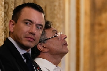 La seguridad fronteriza entre Ecuador y Colombia se convierte en un punto crítico debido a la presencia de grupos armados y rutas de narcotráfico - crédito AP