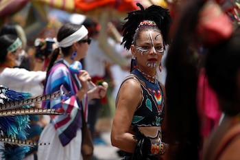 Las mujeres también eran parteras,